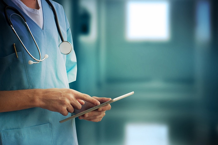 Función cardiaca en pacientes críticos con MostCare Up