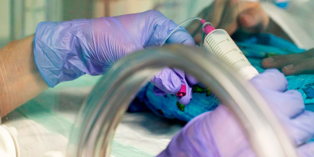 Protocolo de lactancia materna: protección y apoyo hospitalario