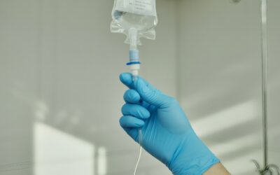 6 riesgos asociados a la sobrecarga de fluidos y cómo evitarlos