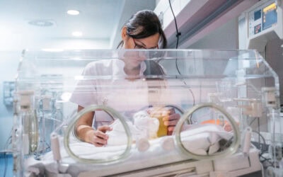 Evitar la multipunción en neonatos, uso de PICC de doble luz