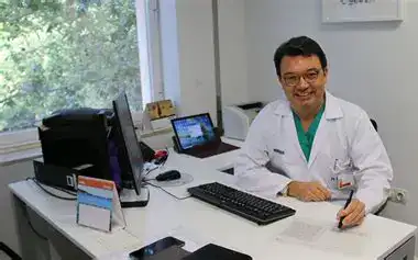 Entrevistamos al Dr. Carlos Tornero Tornero,  Vicepresidente Sección Anestesia Regional SEDAR