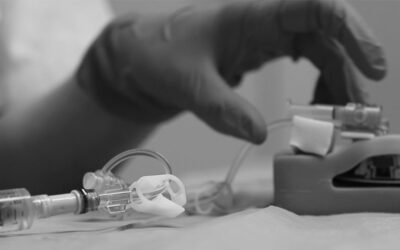 How positive pressure prevents port occlusion: Evidence and technique