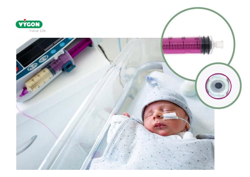 Conectores ENFit™ em neonatologia utilizados em recém-nascidos.