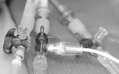 Adsorción y absorción en los sistemas de infusión IV fabricados en PVC, ¿Cómo evitarlo?